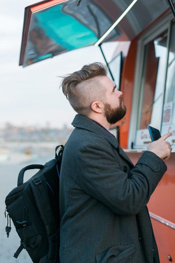 Réalisez votre food truck sur mesure : fabrication inventive !